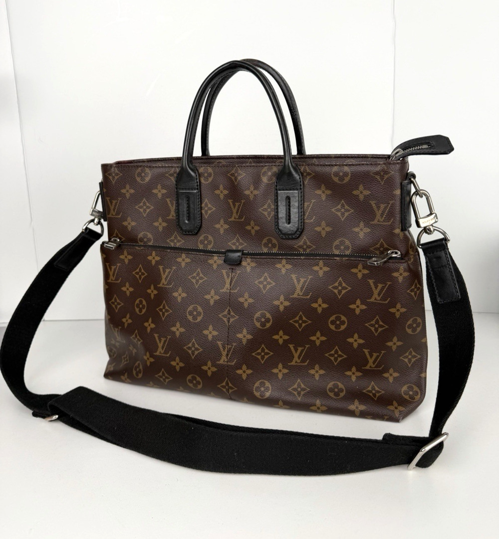 Louis Vuitton Macassar Briefcase in Brown LV Monogram Coated Canvas 2015 S-21